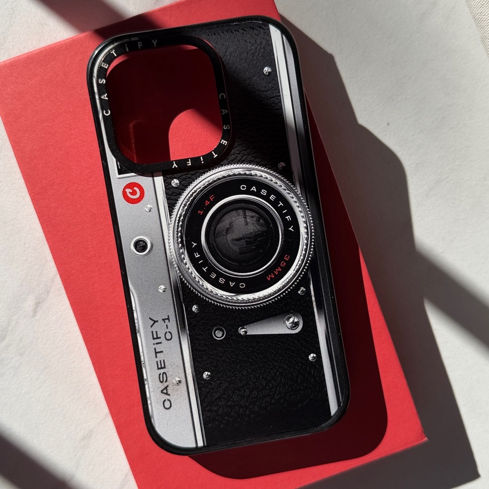 Casetify Vintage Camera Style Black and Silver Phone Case Camera Case - Classic - Picture 4 of 4